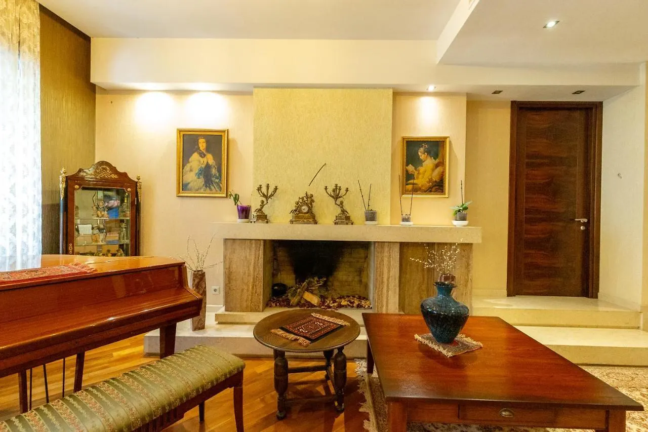 Elea Old Tbilisi Hotel 4*,